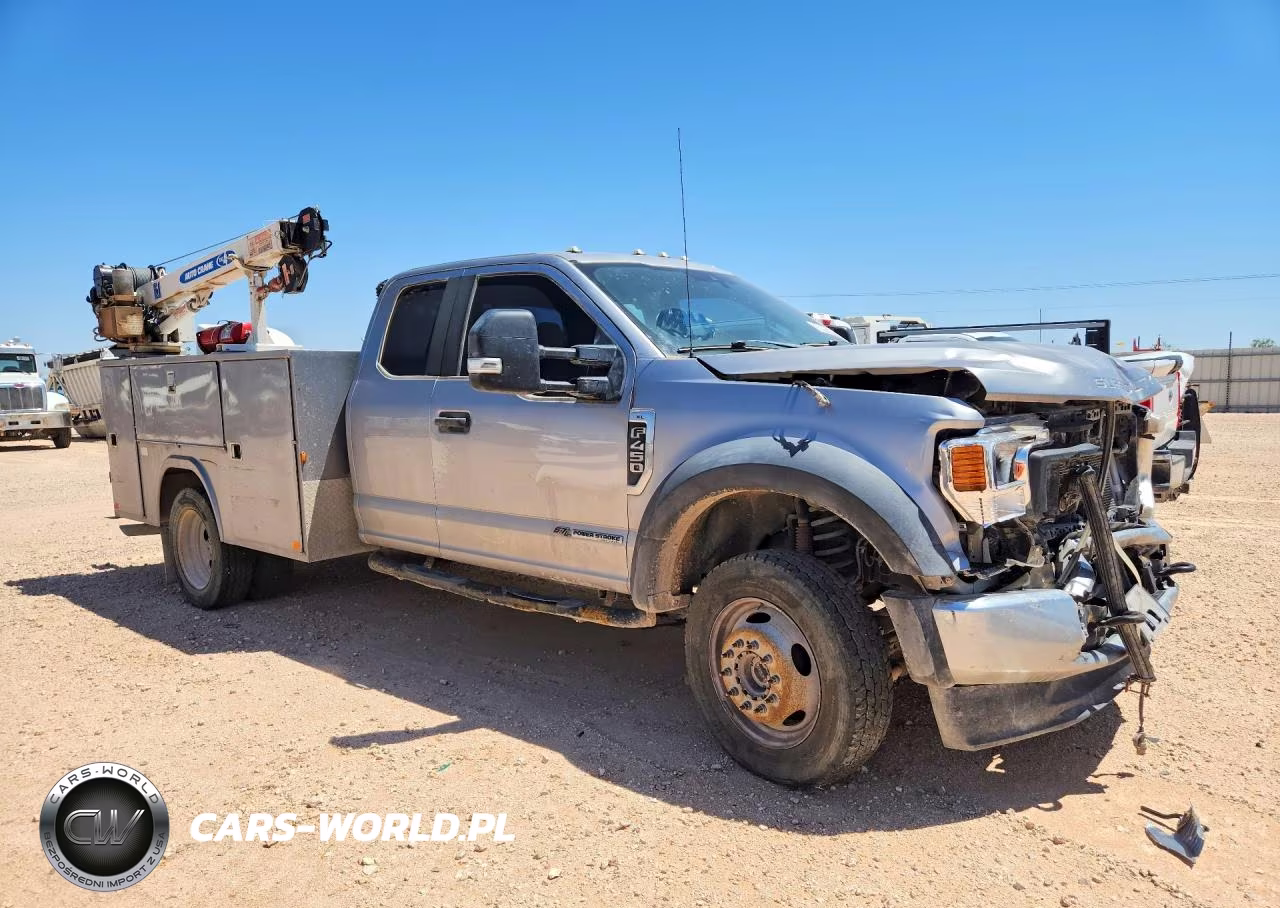 2020 Ford F450 Super Duty VIN:1FD0X4HT8LED40419 - 4