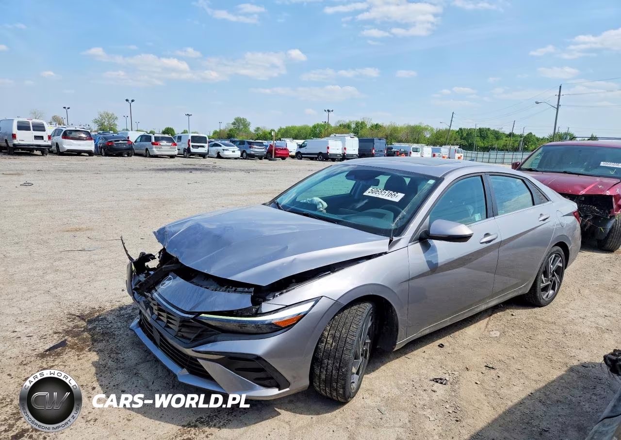 2025 Hyundai Elantra Limited – zdjęcie 1 z 13