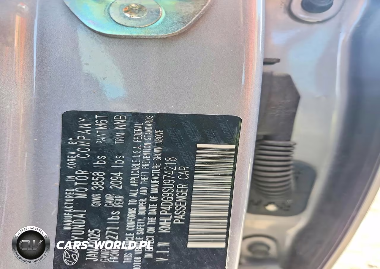 2025 Hyundai Elantra Limited VIN:KMHLP4DG9SU974218 - 13