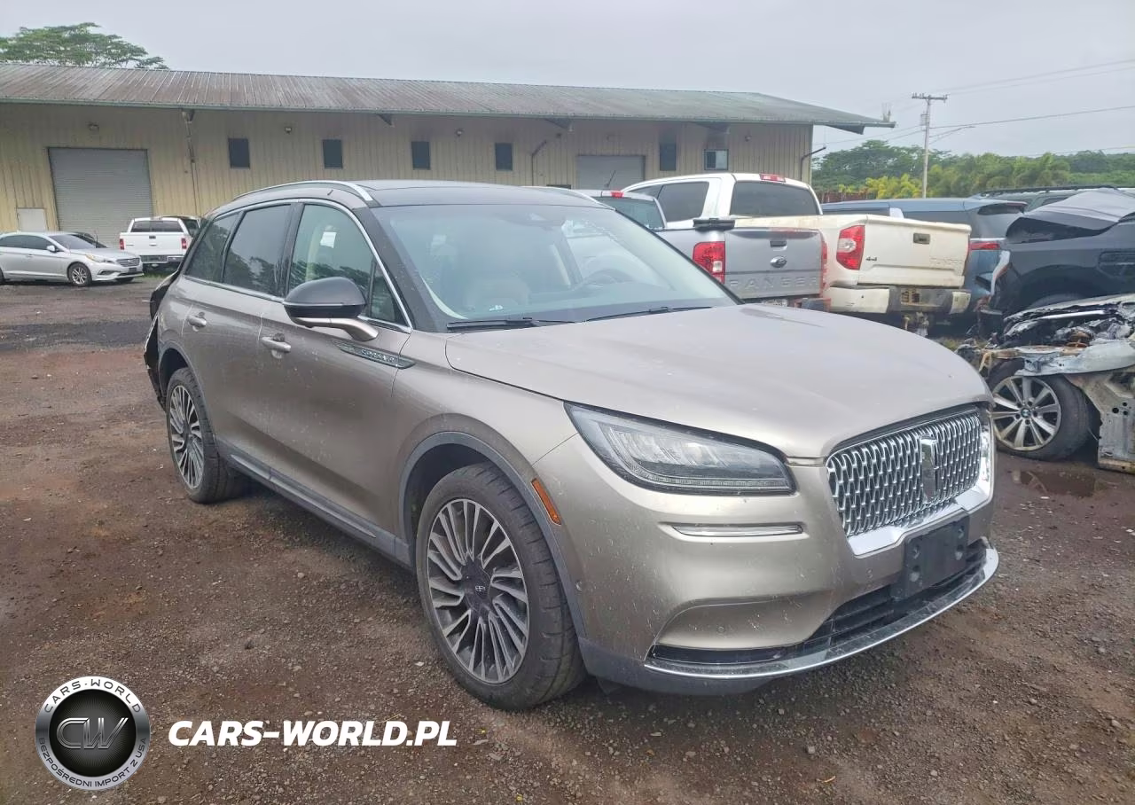 2021 Lincoln Corsair Reserve VIN:5LMCJ2D91MUL16223 - 4