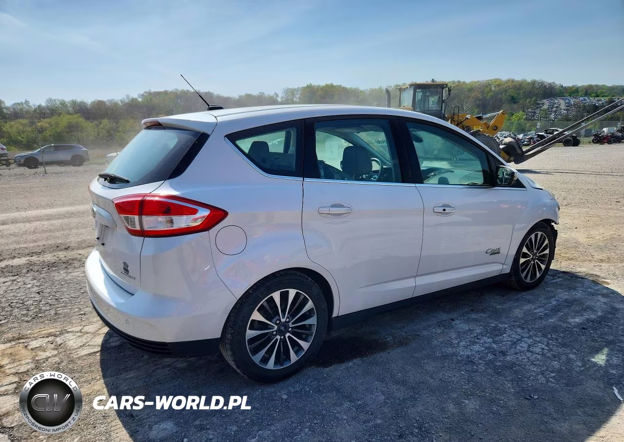 2017 Ford C-Max Titanium VIN:1FADP5FU2HL105062 - 3