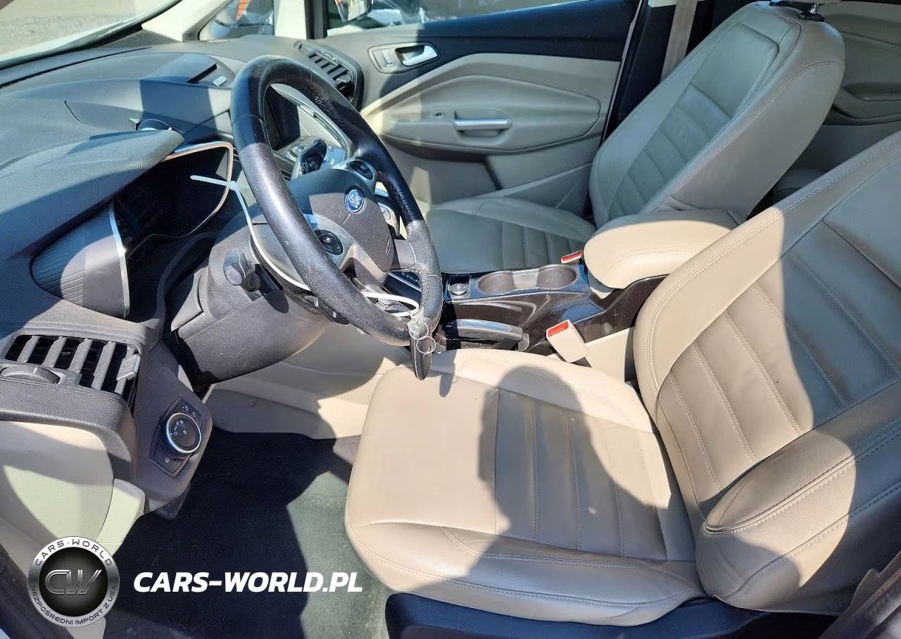 2017 Ford C-Max Titanium VIN:1FADP5FU2HL105062 - 7