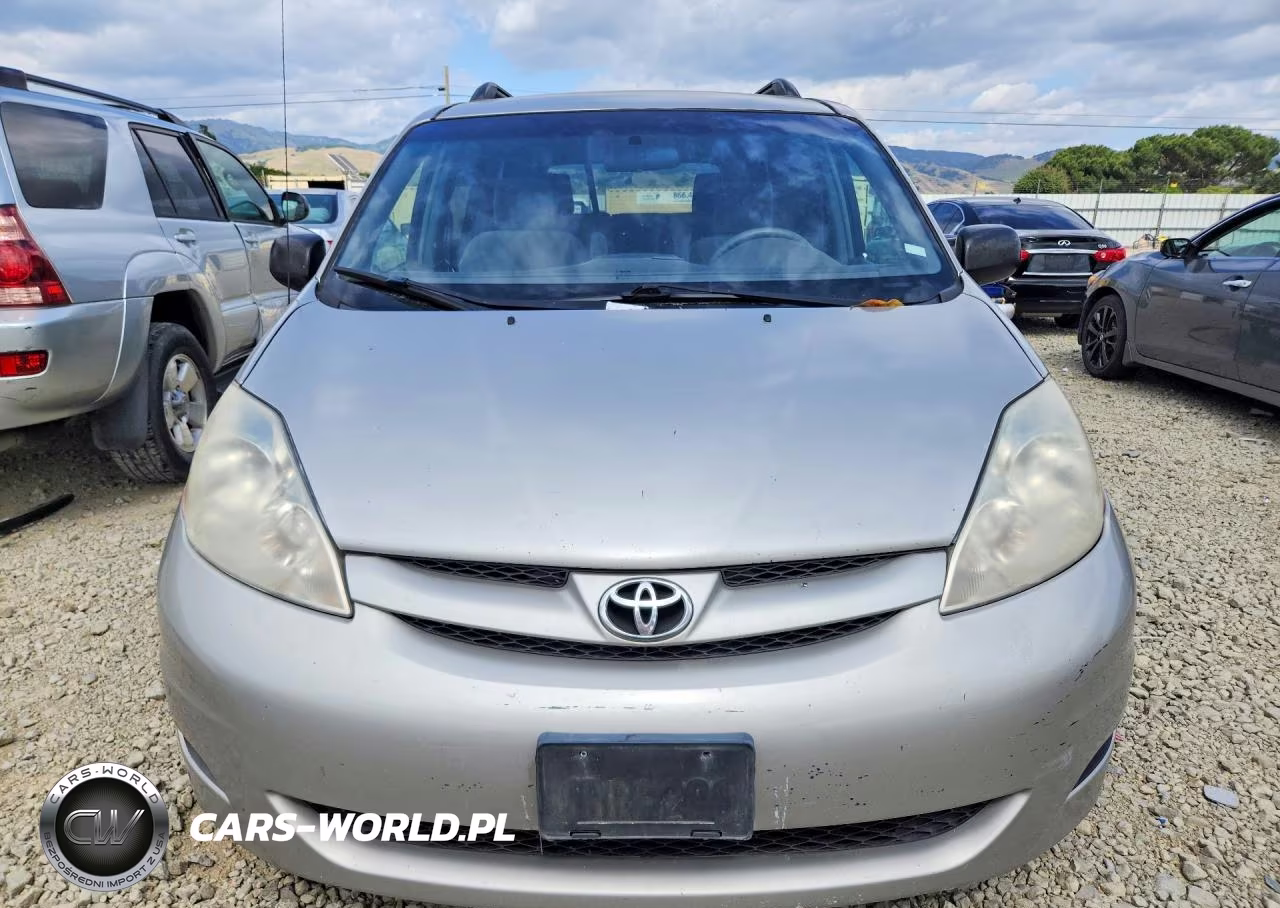 2008 Toyota Sienna Le 7-Passenger VIN:5TDZK23C48S105717 - 5