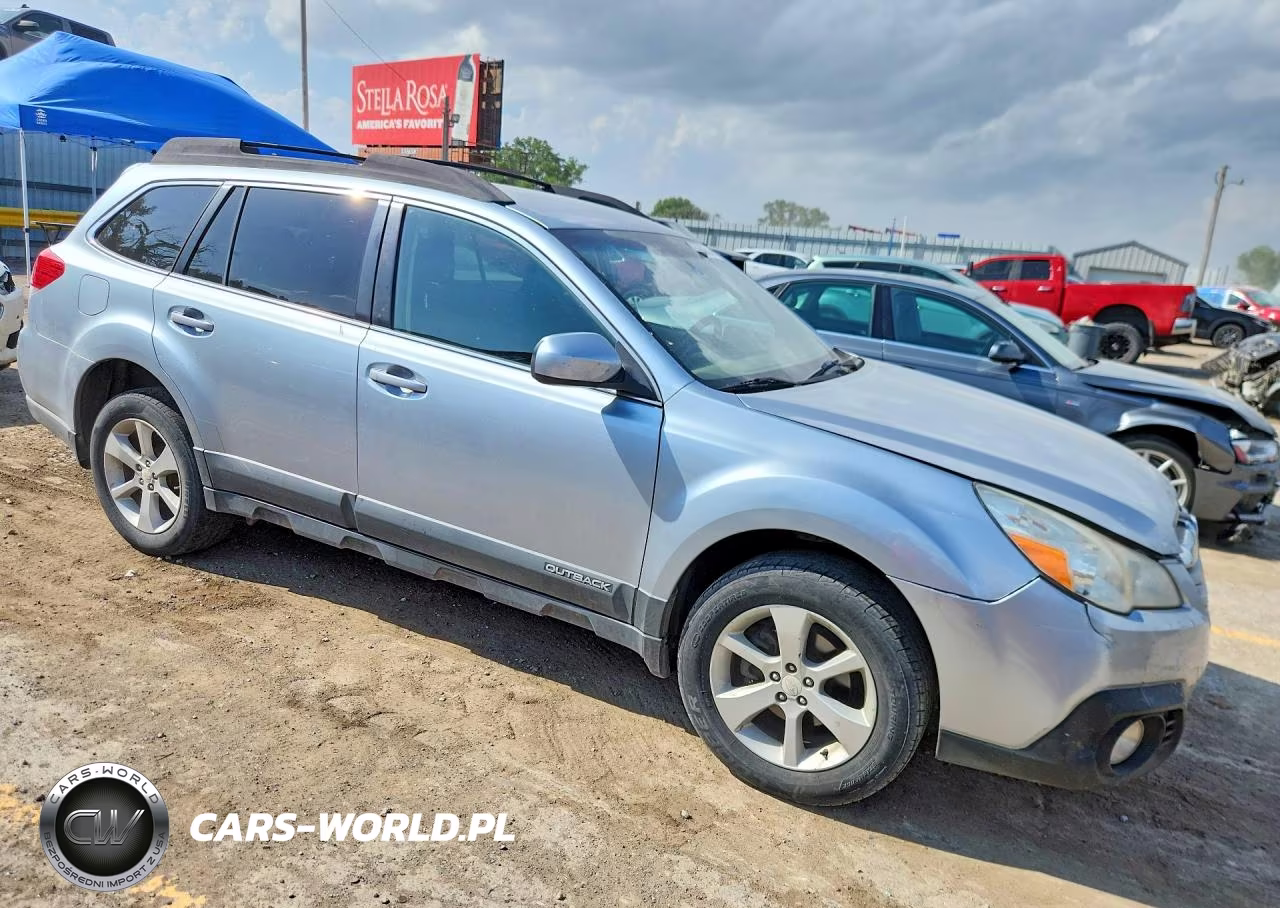 2014 Subaru Outback 2.5I Premium VIN:4S4BRCCC1E3234011 - 4