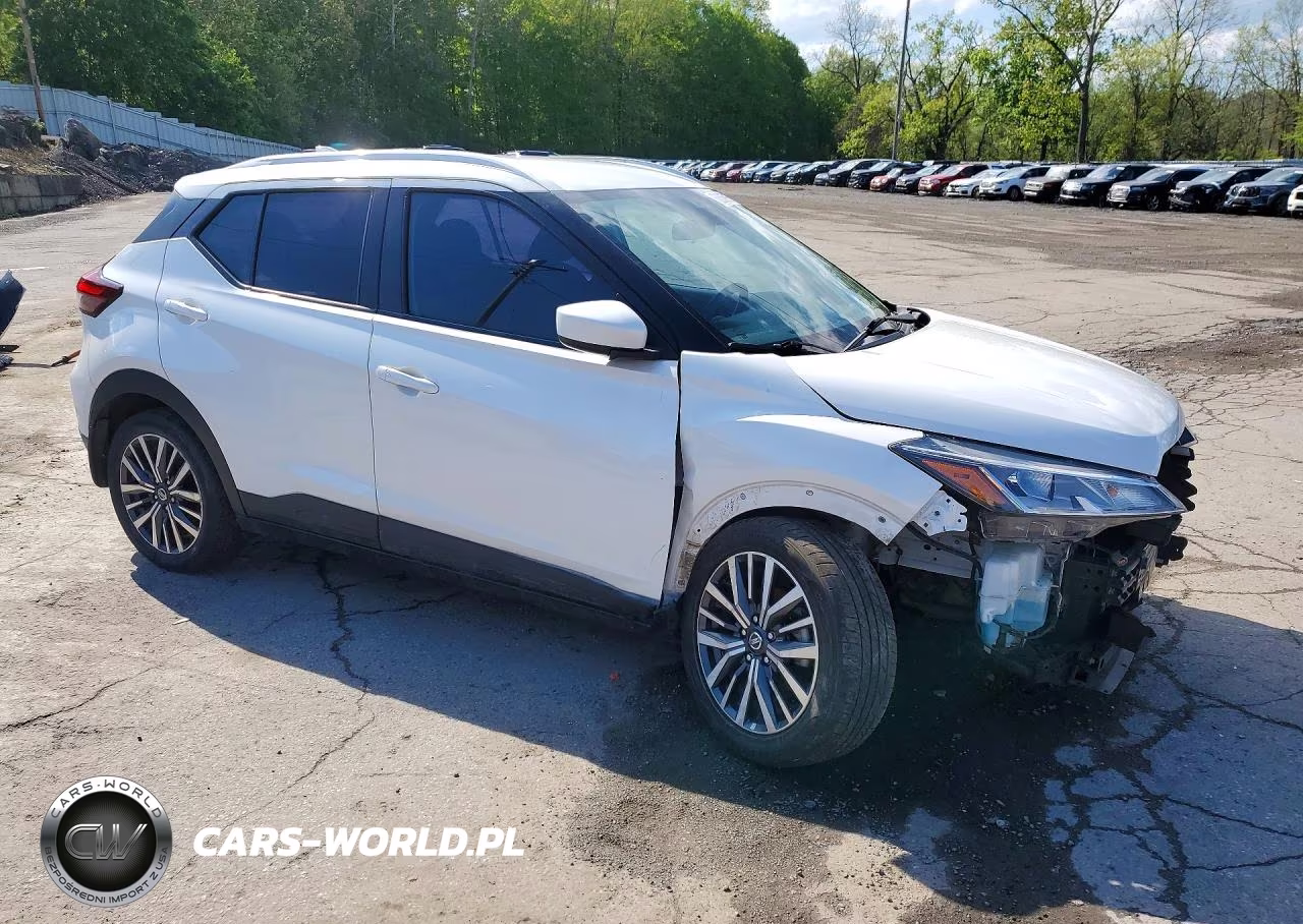 2021 Nissan Kicks Sv VIN:3N1CP5CVXML475664 - 4