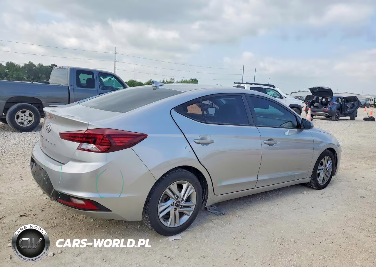 2020 Hyundai Elantra Sel VIN:5NPD84LF1LH625564 - 3