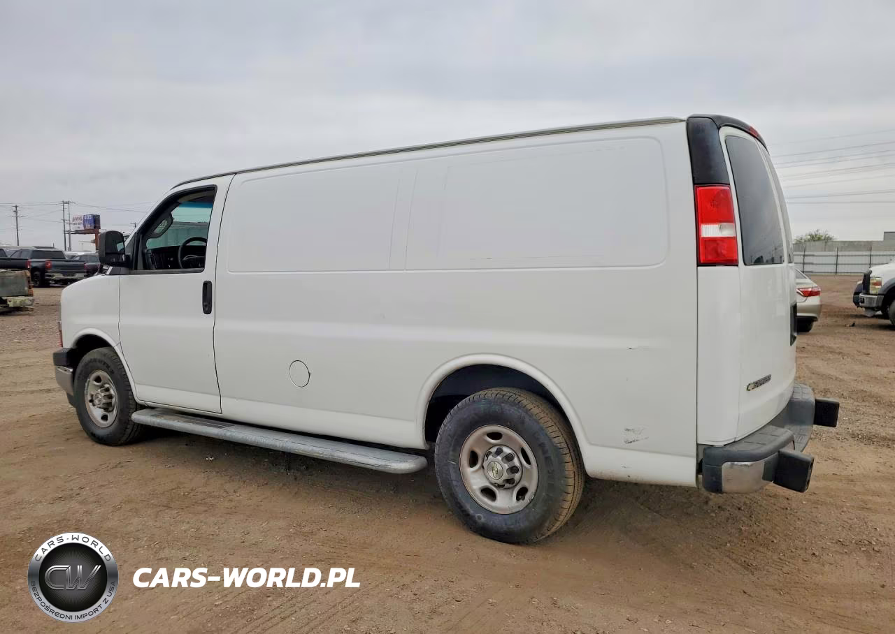 2021 Chevrolet Express G2500 VIN:1GCWGAF79M1312012 - 2