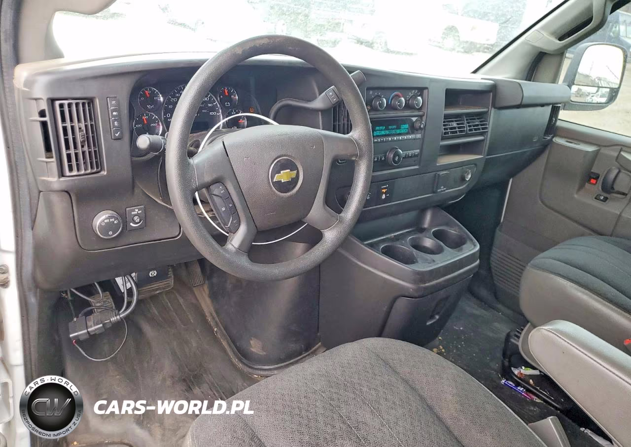 2021 Chevrolet Express G2500 VIN:1GCWGAF79M1312012 - 8