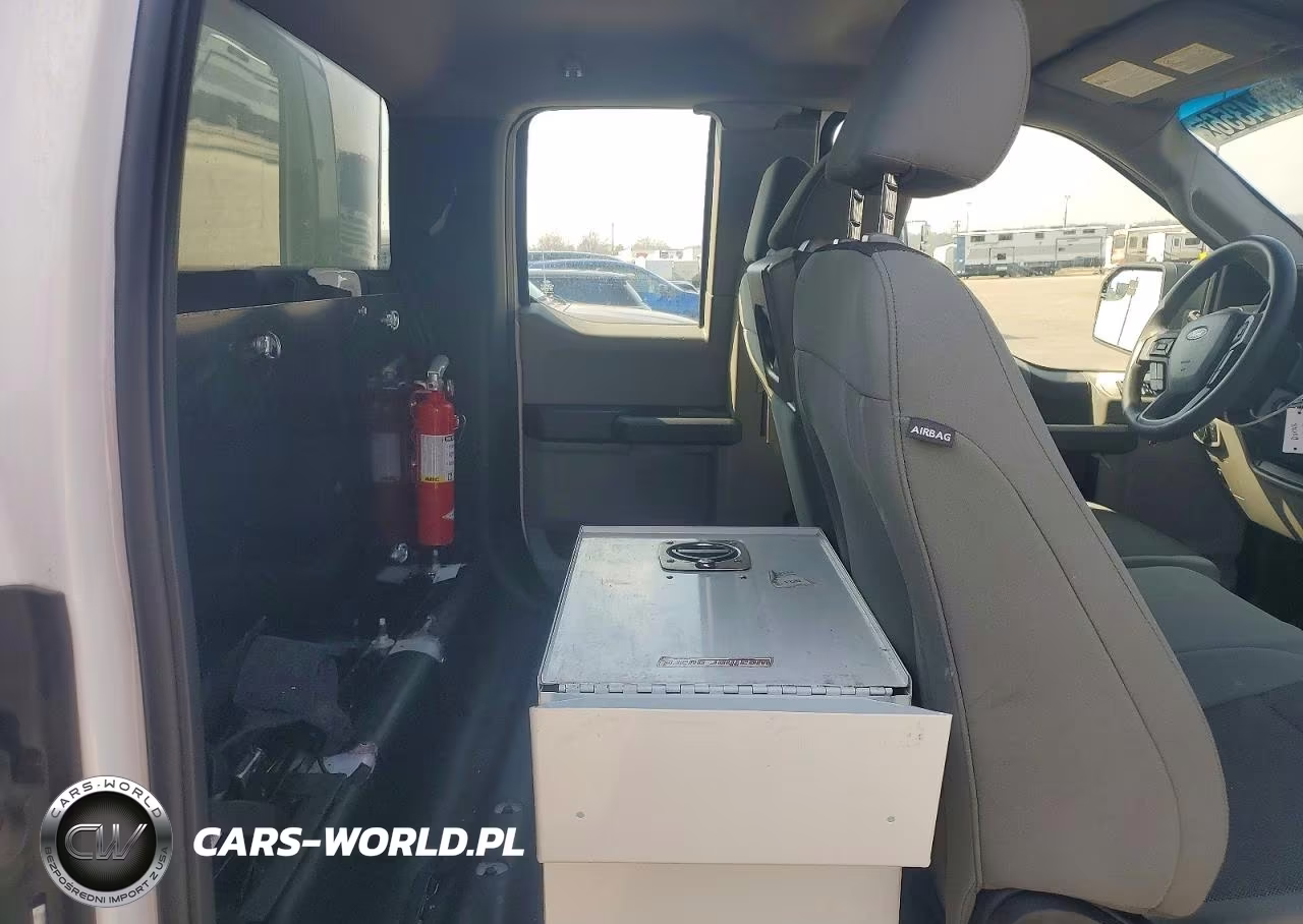 2018 Ford F150 Super Cab VIN:1FTEX1CB6JKF06314 - 10