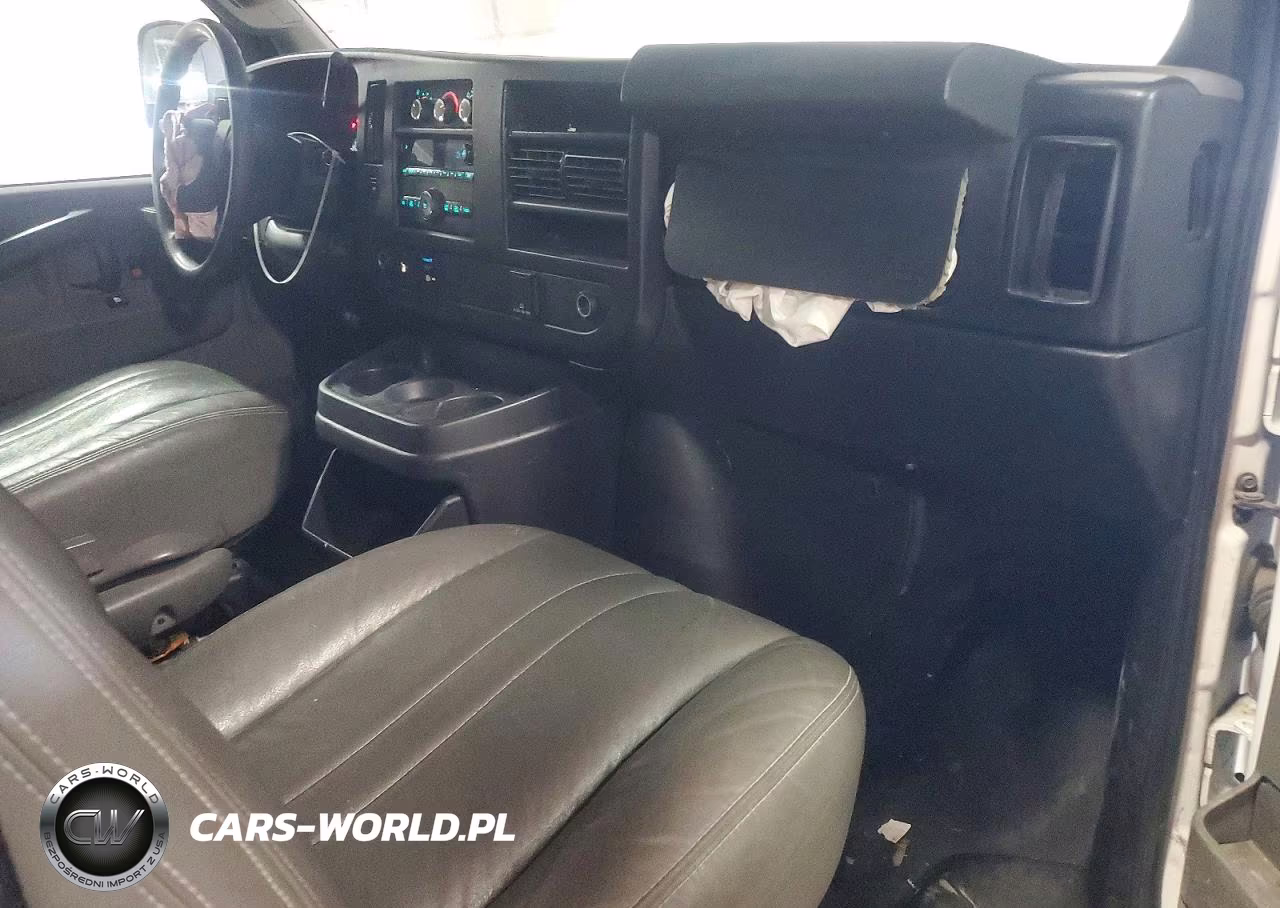 2016 Chev Express G2500 VIN:1GCWGAFF8G1250050 - 8