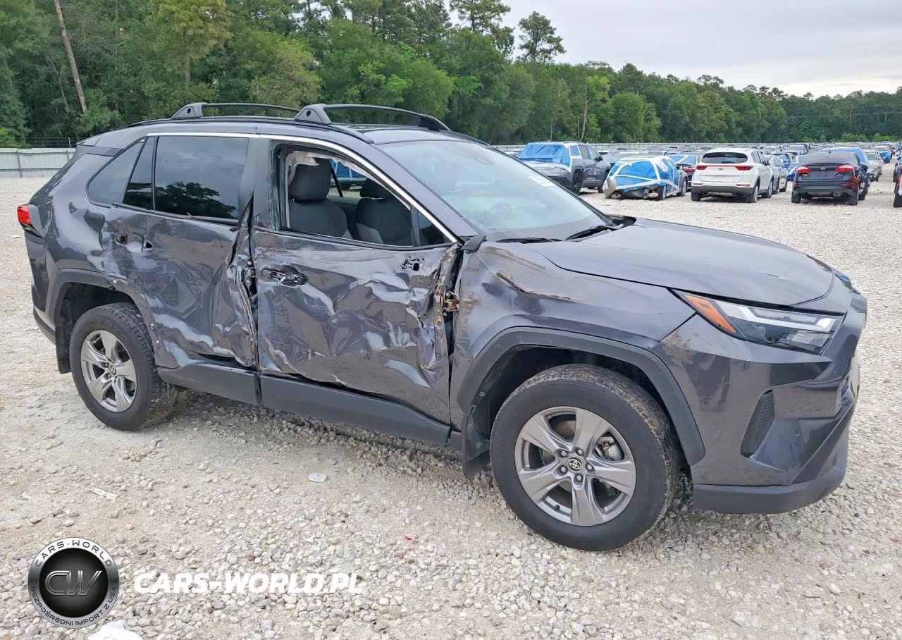 2024 Toyota Rav4 Xle VIN:2T3W1RFV5RC260371 - 4