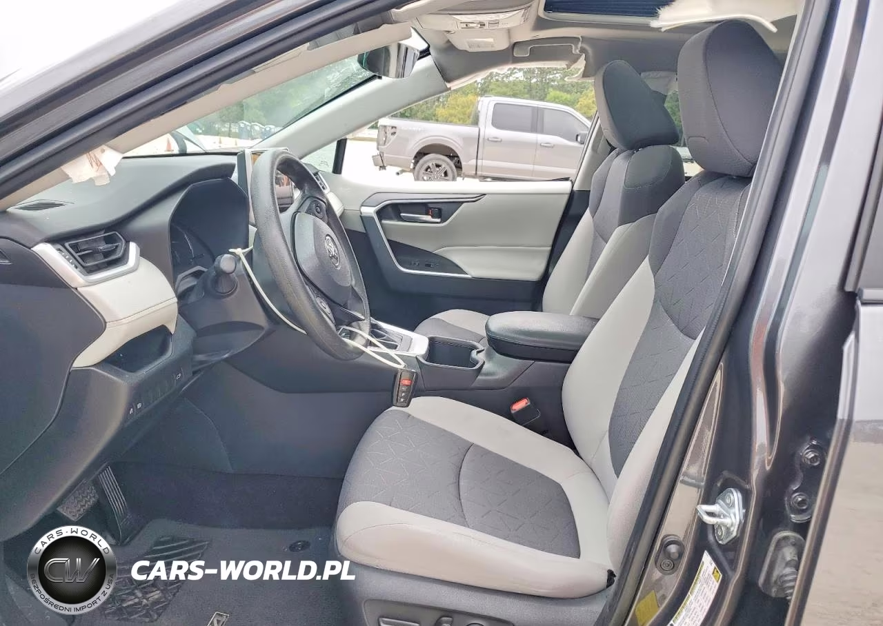 2024 Toyota Rav4 Xle VIN:2T3W1RFV5RC260371 - 7