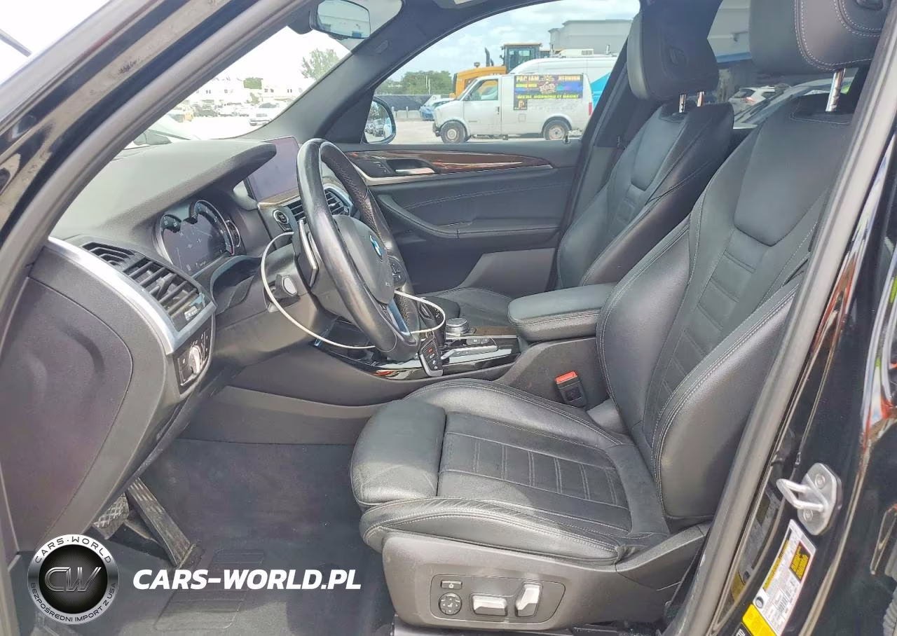 2019 BMW X3 xDrive30I VIN:5UXTR9C55KLE21309 - 7