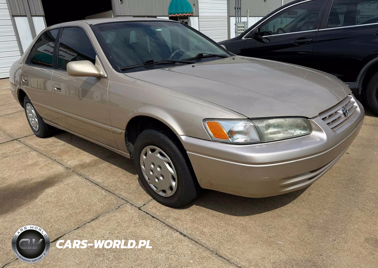 1999 Toyota Camry Le