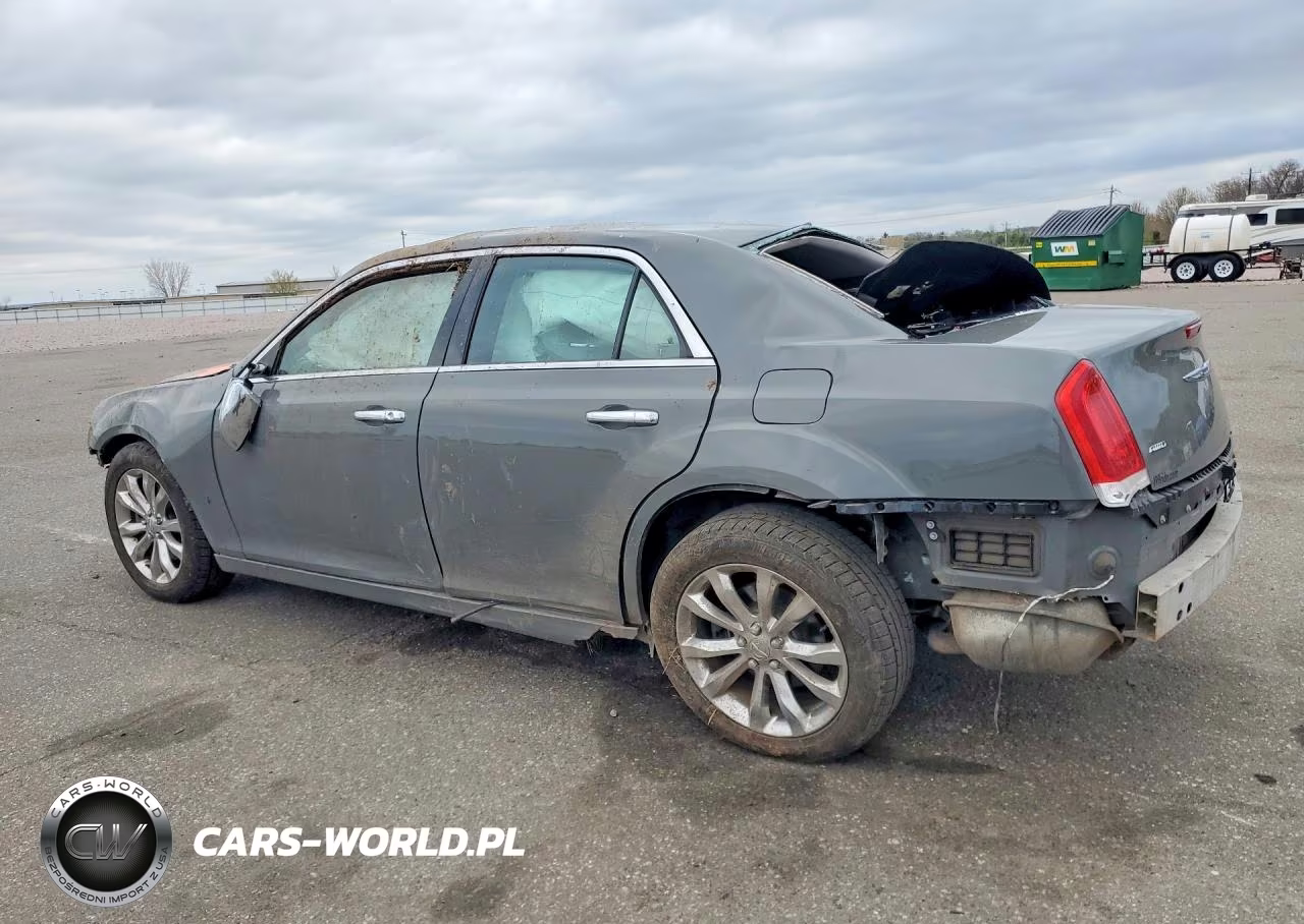 2018 Chrysler 300 Limited VIN:2C3CCAKGXJH160392 - 2
