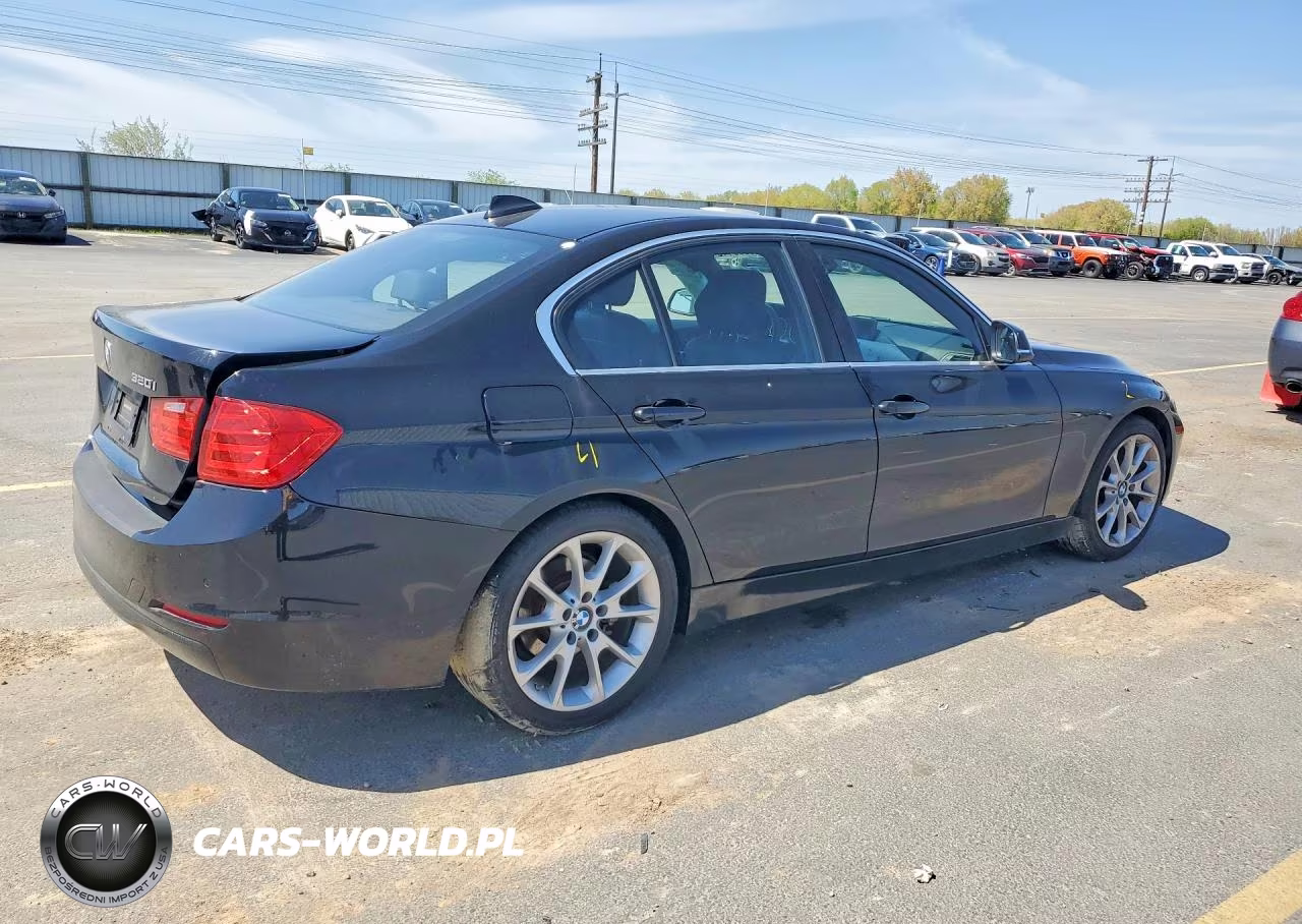 2015 BMW 320 I VIN:WBA3B1G51FNT04476 - 3