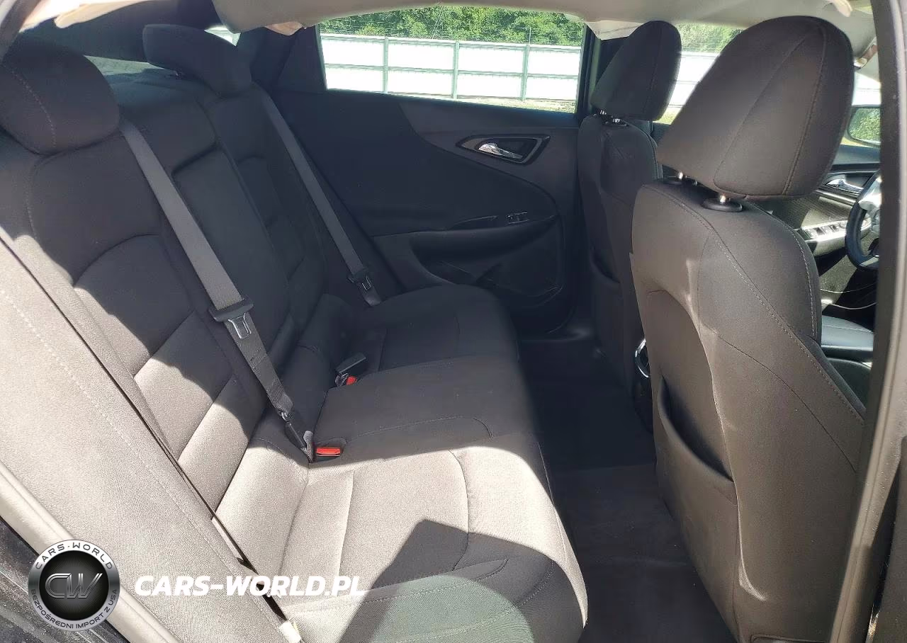 2020 Chevrolet Malibu Lt VIN:1G1ZD5ST3LF017384 - 10
