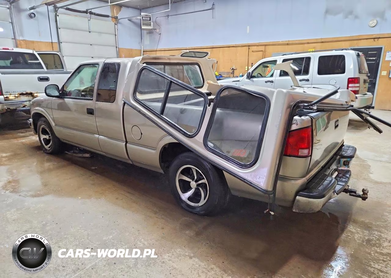 1998 Chevrolet S Truck S10 VIN:1GCCS1949WK255889 - 2