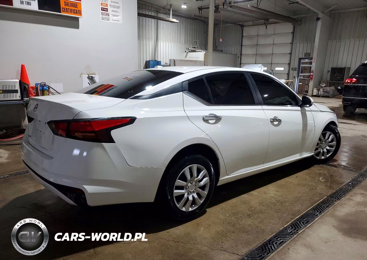 2020 Nissan Altima S VIN:1N4BL4BV1LN306752 - 3