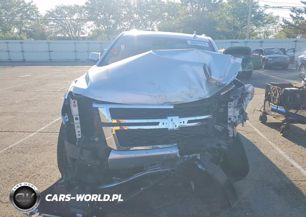 2018 Chevrolet Tahoe K1500 Lt VIN:1GNSKBKC4JR306418 - 5