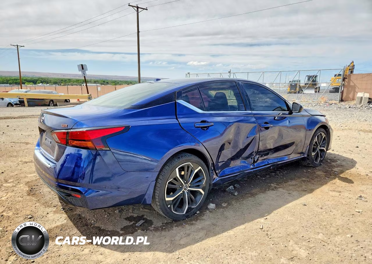 2023 Nissan Altima Sr VIN:1N4BL4CV5PN355652 - 3