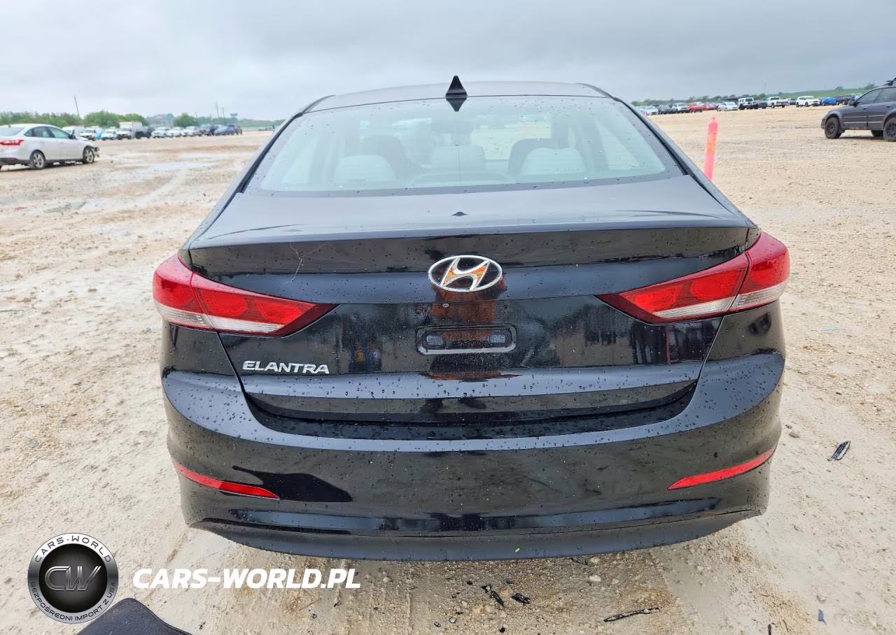 2018 Hyundai Elantra Value Edition VIN:5NPD84LF1JH271249 - 6