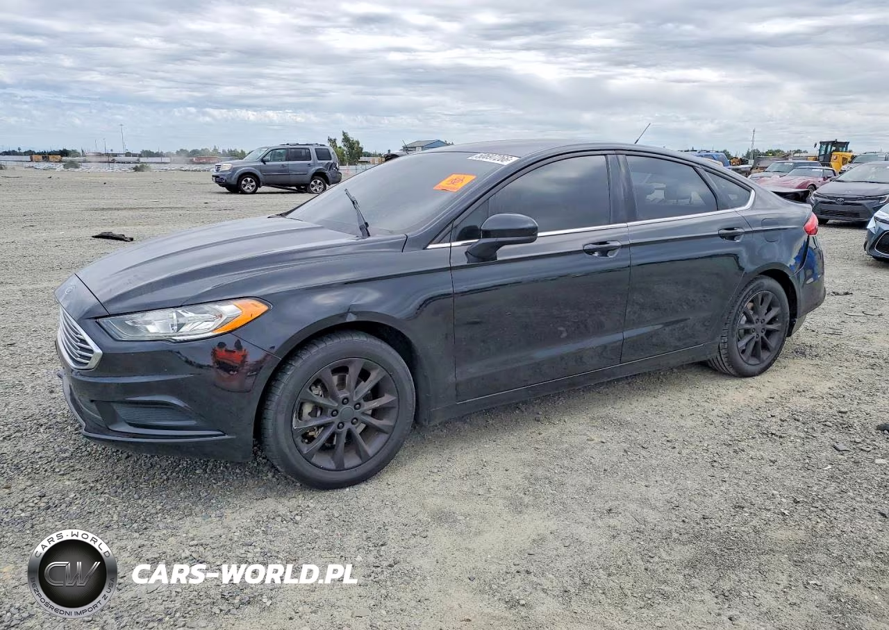 2017 Ford Fusion Se VIN:3FA6P0H77HR308159 - 1
