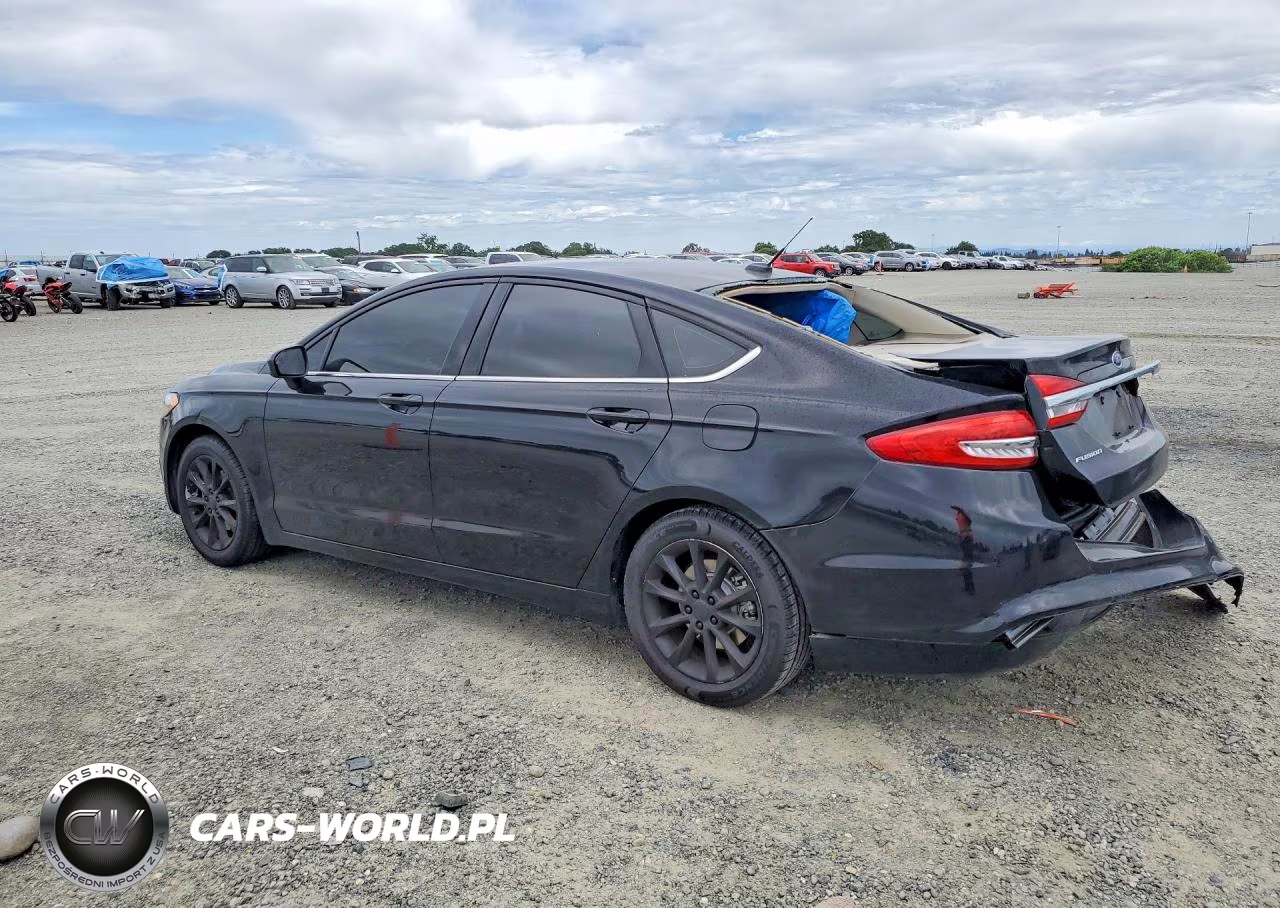 2017 Ford Fusion Se VIN:3FA6P0H77HR308159 - 2
