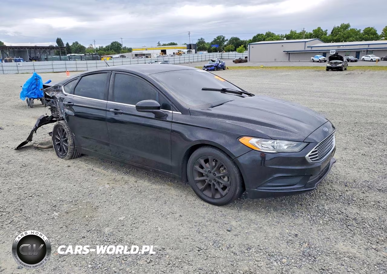 2017 Ford Fusion Se VIN:3FA6P0H77HR308159 - 4