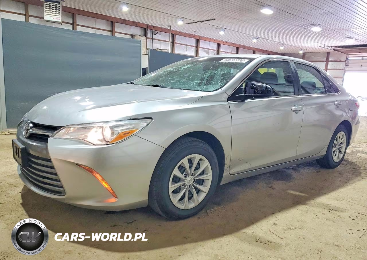 2016 Toyota Camry Le