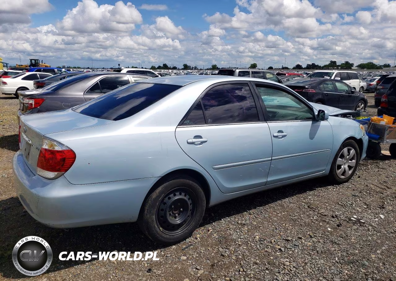 2006 Toyota Camry Le VIN:4T1BE32K06U672938 - 3