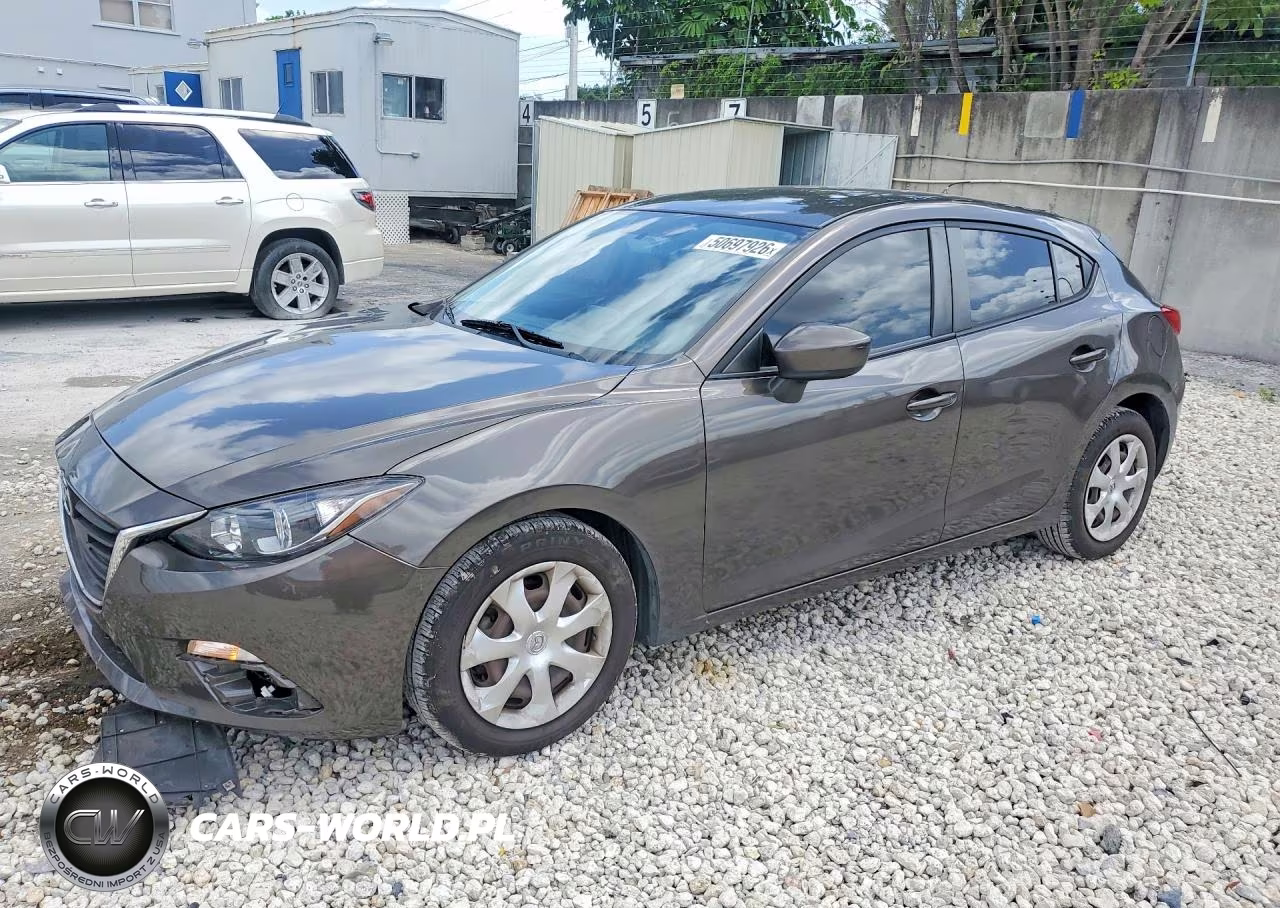 2015 Mazda 3 Sport