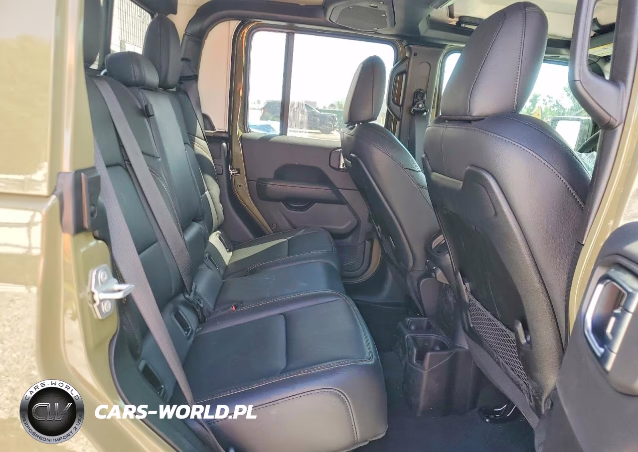 2025 Jeep Gladiator Sport VIN:1C6PJTAG1SL541382 - 10