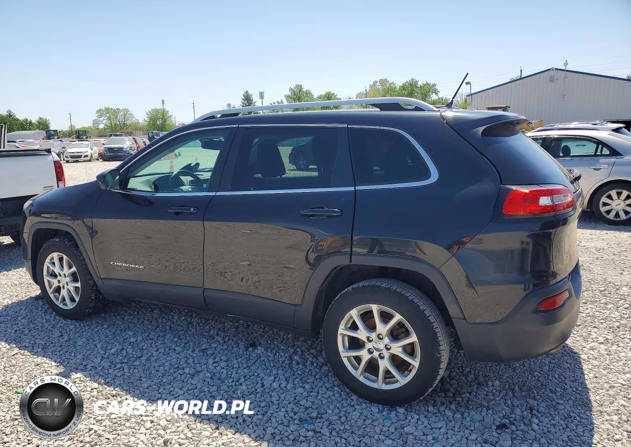 2014 Jeep Cherokee Latitude VIN:1C4PJLCB5EW323538 - 2