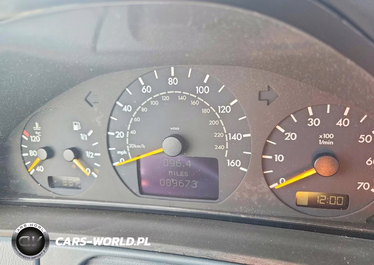 2002 Mercedes-Benz E 320 VIN:WDBJF65JX2B494963 - 9