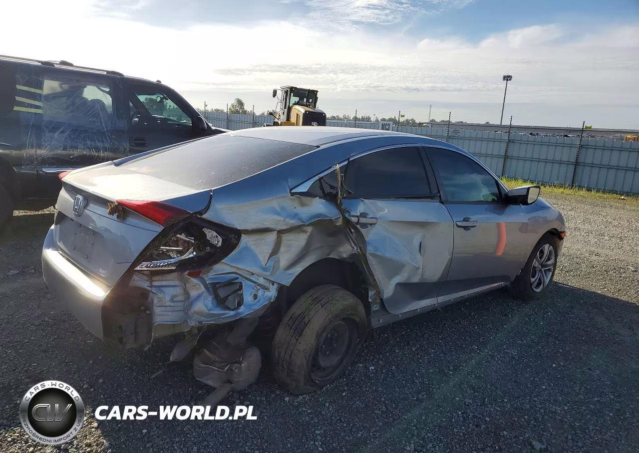 2018 Honda Civic Lx VIN:2HGFC2F53JH557256 - 3