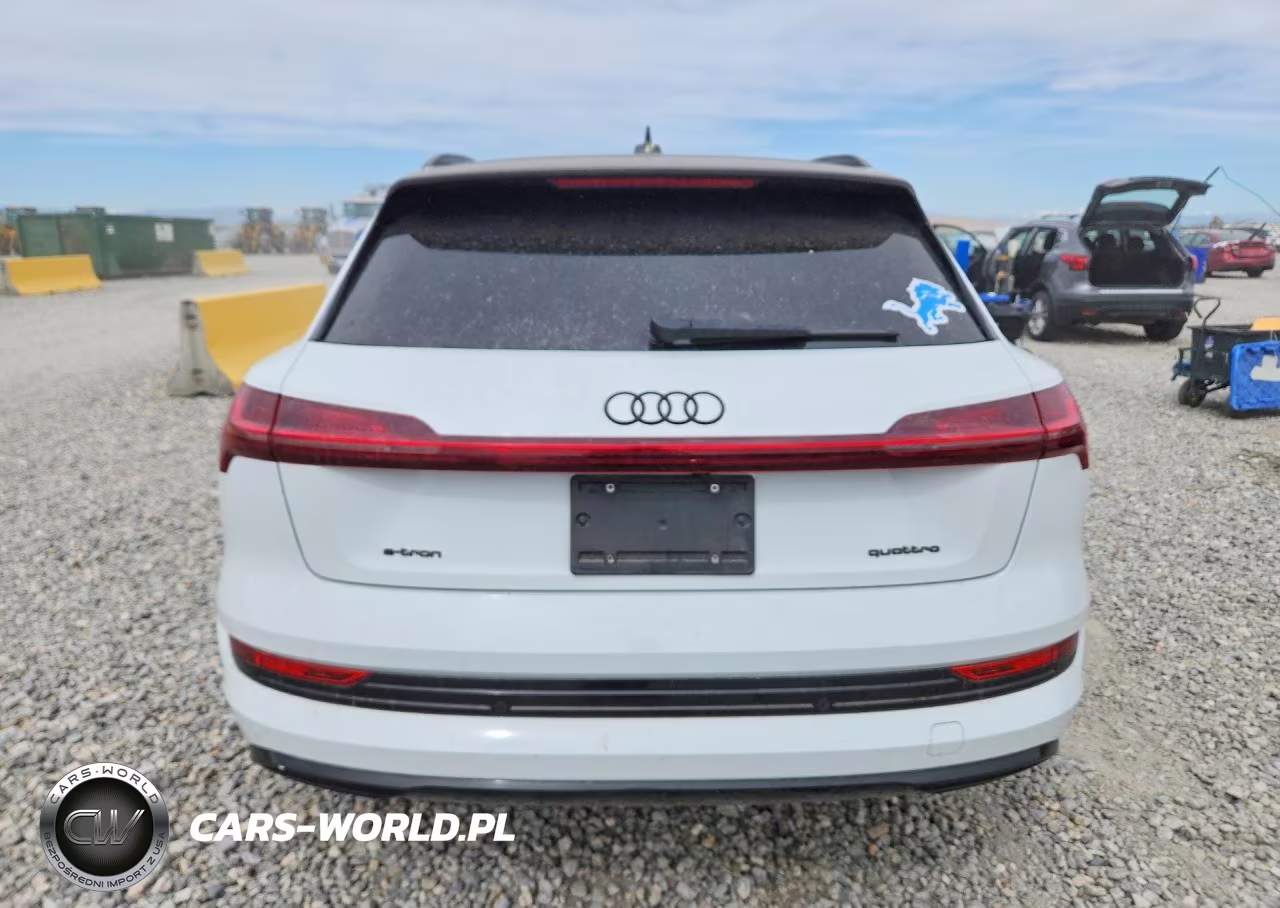 2021 Audi E-Tron Premium VIN:WA1AAAGE8MB038556 - 6