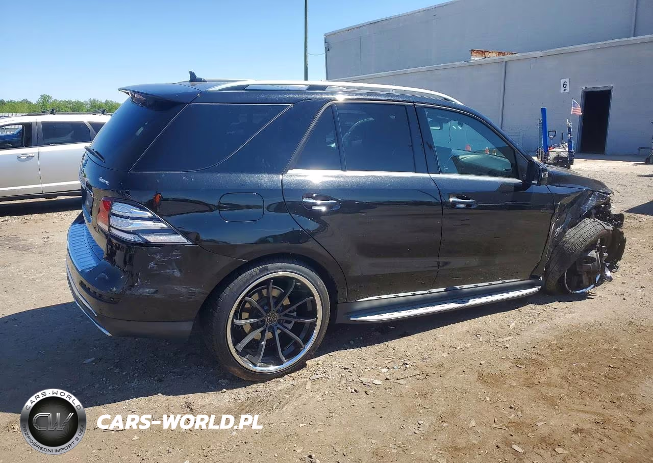 2018 Mercedes-Benz Gle 350 4Matic VIN:4JGDA5HB1JB203272 - 3
