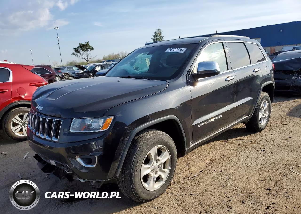 2015 Jeep Grand Cherokee Laredo VIN:1C4RJFAG5FC736717 - 1