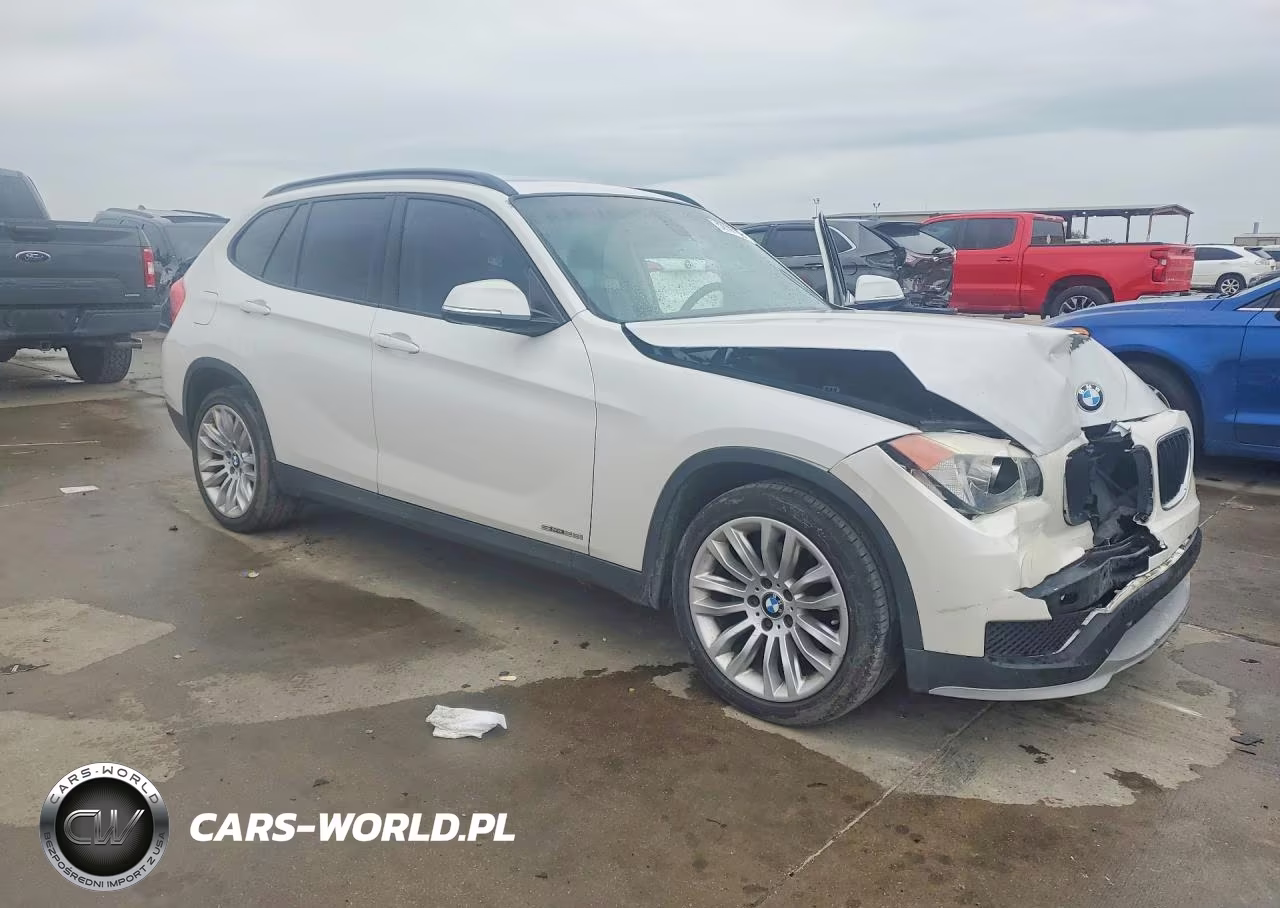 2015 BMW X1 Sdrive28I VIN:WBAVM1C54FV498316 - 4