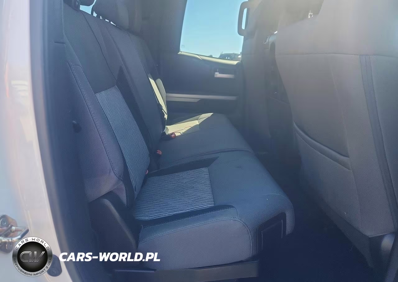 2017 Toyota Tundra Sr5 VIN:5TFUY5F15HX613595 - 10