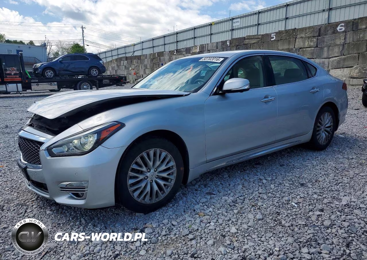2015 Infiniti Q70L 3.7