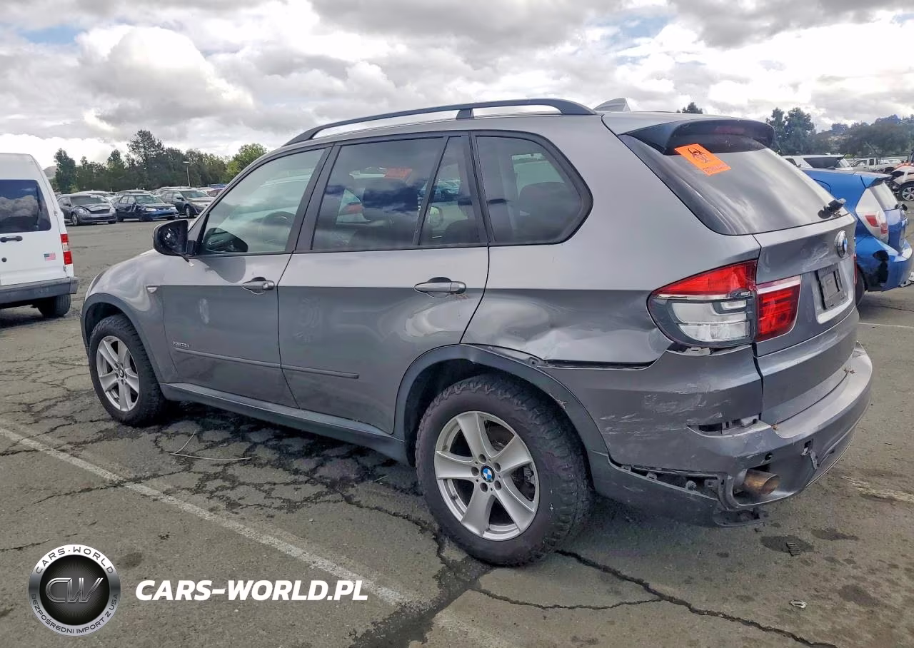2012 BMW X5 xDrive35D VIN:5UXZW0C57CL668098 - 2