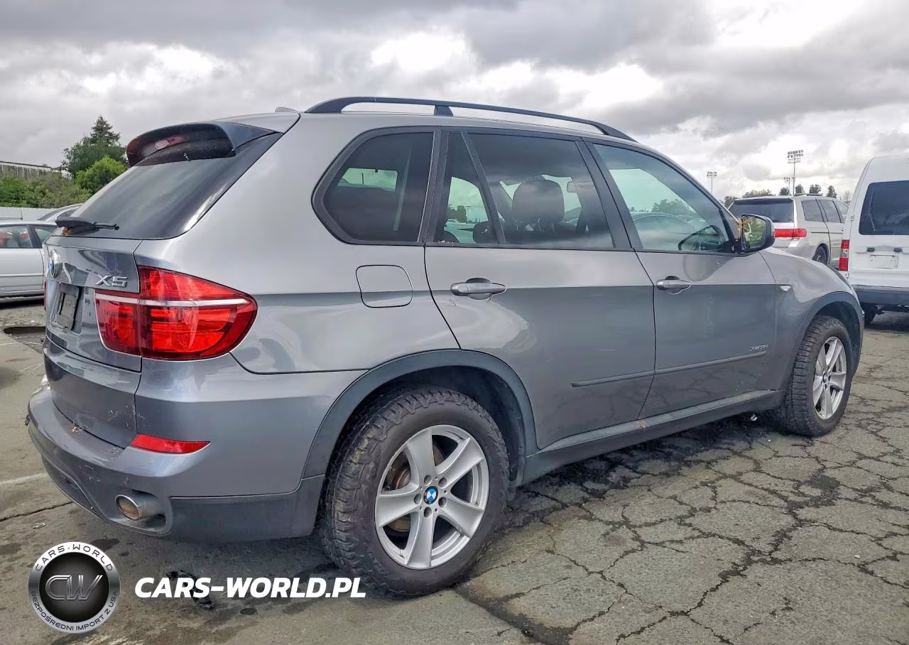 2012 BMW X5 xDrive35D VIN:5UXZW0C57CL668098 - 3