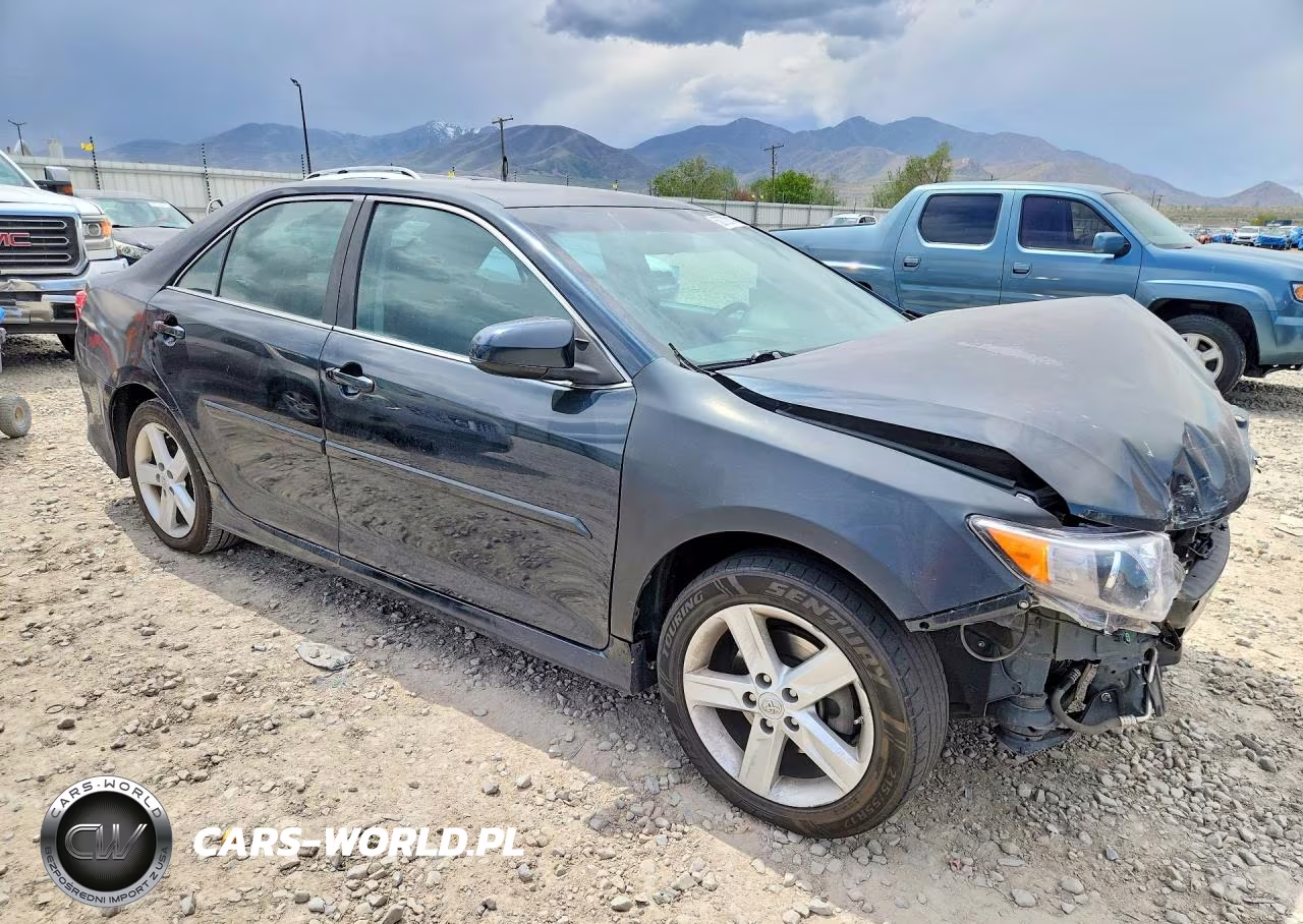 2013 Toyota Camry L VIN:4T1BF1FK2DU660542 - 4