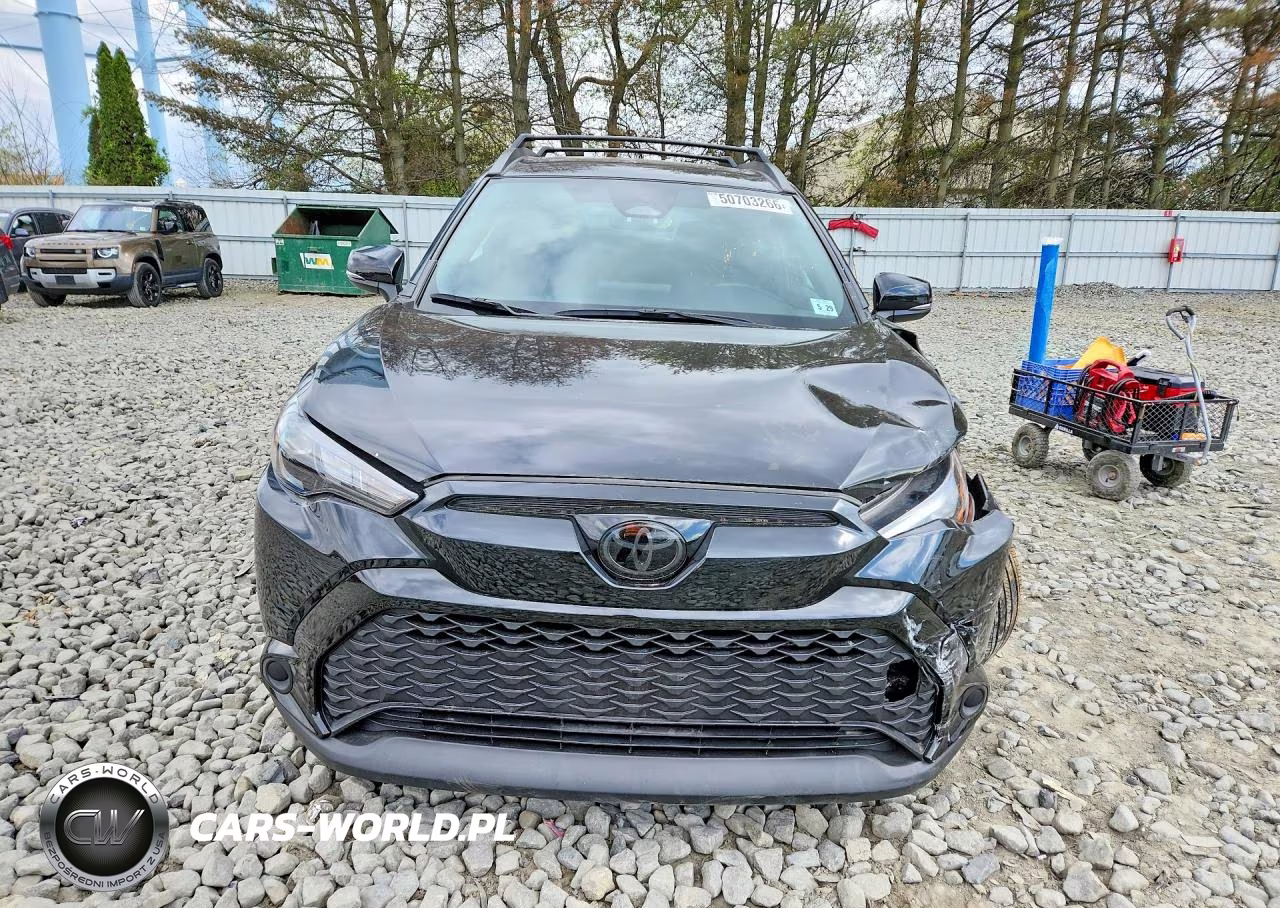 2024 Toyota Corolla Cross Hybrid Nightshade VIN:7MUFBABG2RV035546 - 5