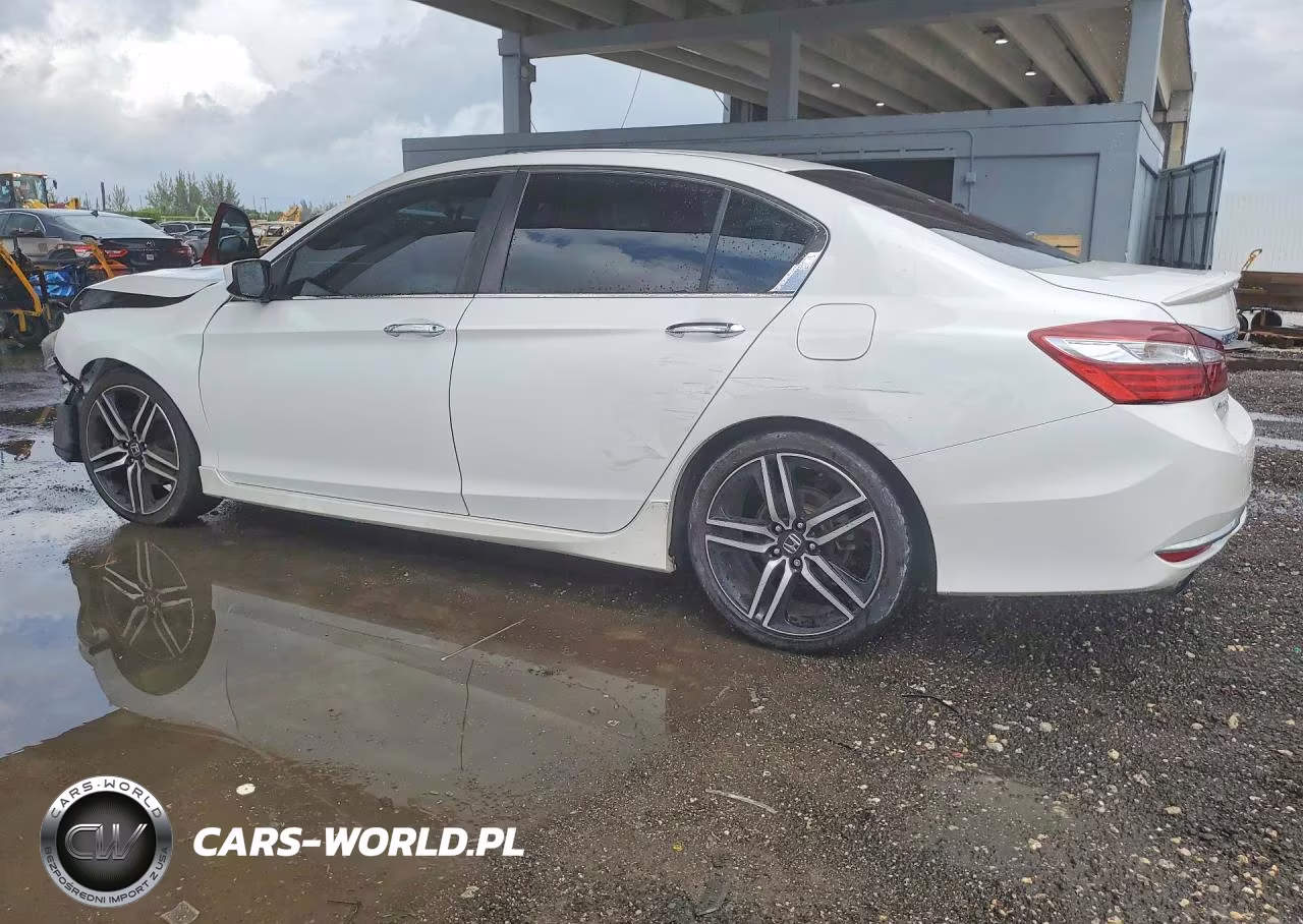 2016 Honda Accord Sport VIN:1HGCR2F5XGA073688 - 2