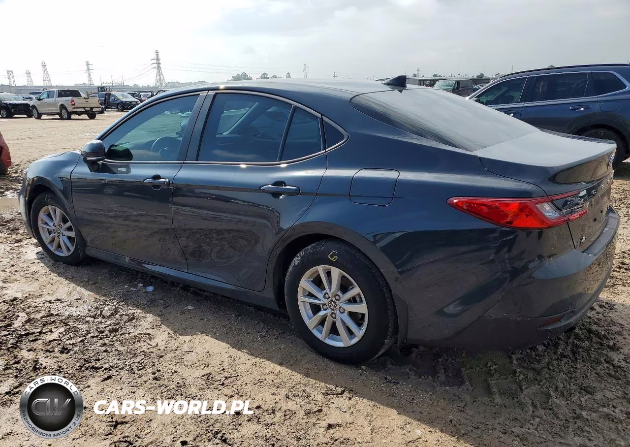 2025 Toyota Camry Le VIN:4T1DAACK9SU205552 - 2