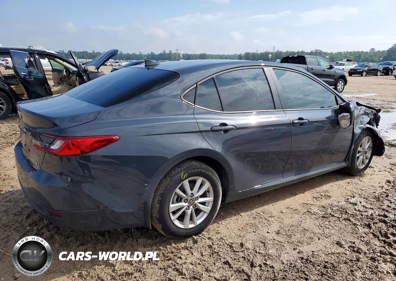2025 Toyota Camry Le VIN:4T1DAACK9SU205552 - 3