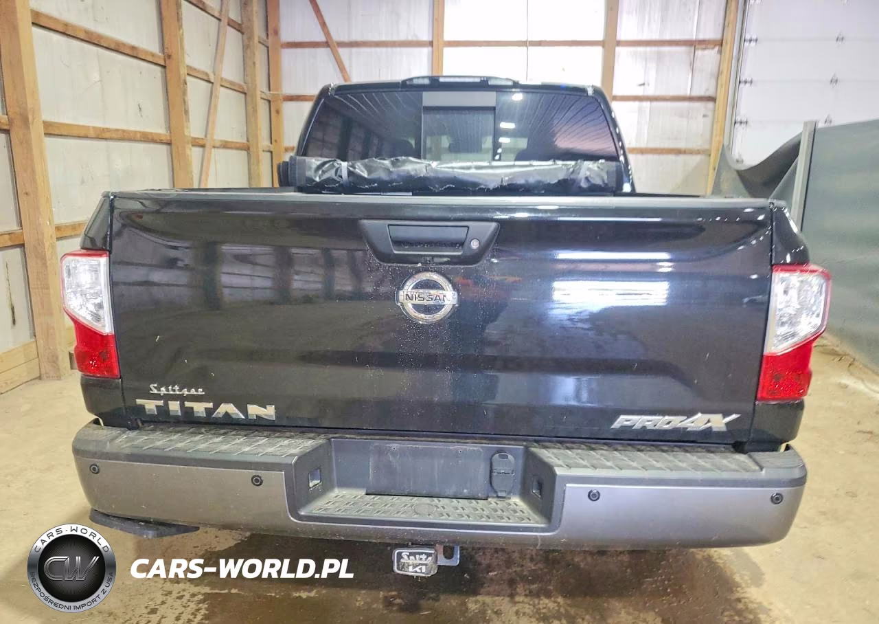 2017 Nissan Titan Pro-4X VIN:1N6AA1E59HN541586 - 6